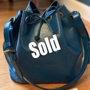 Authentic Louis Vuitton Epi petite noe